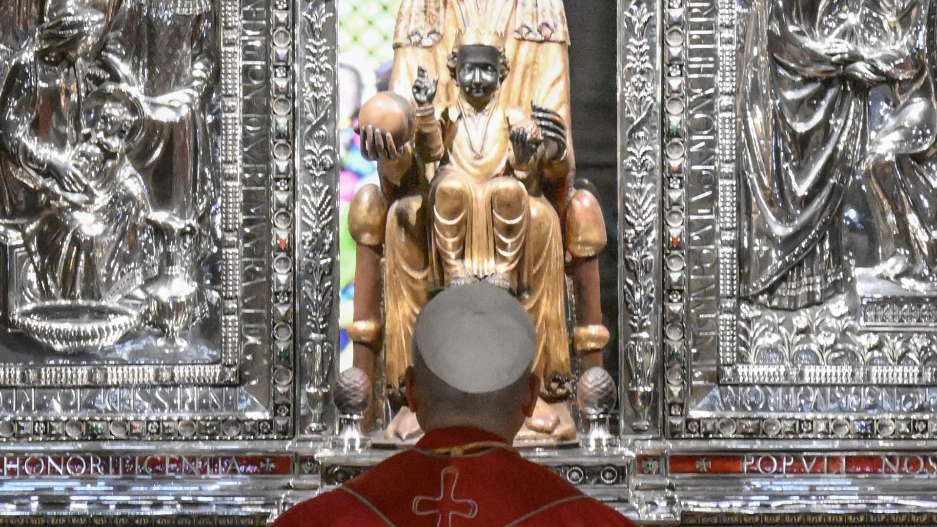 ​Abadia de Monserrat: Papa confia à Virgem o seu s