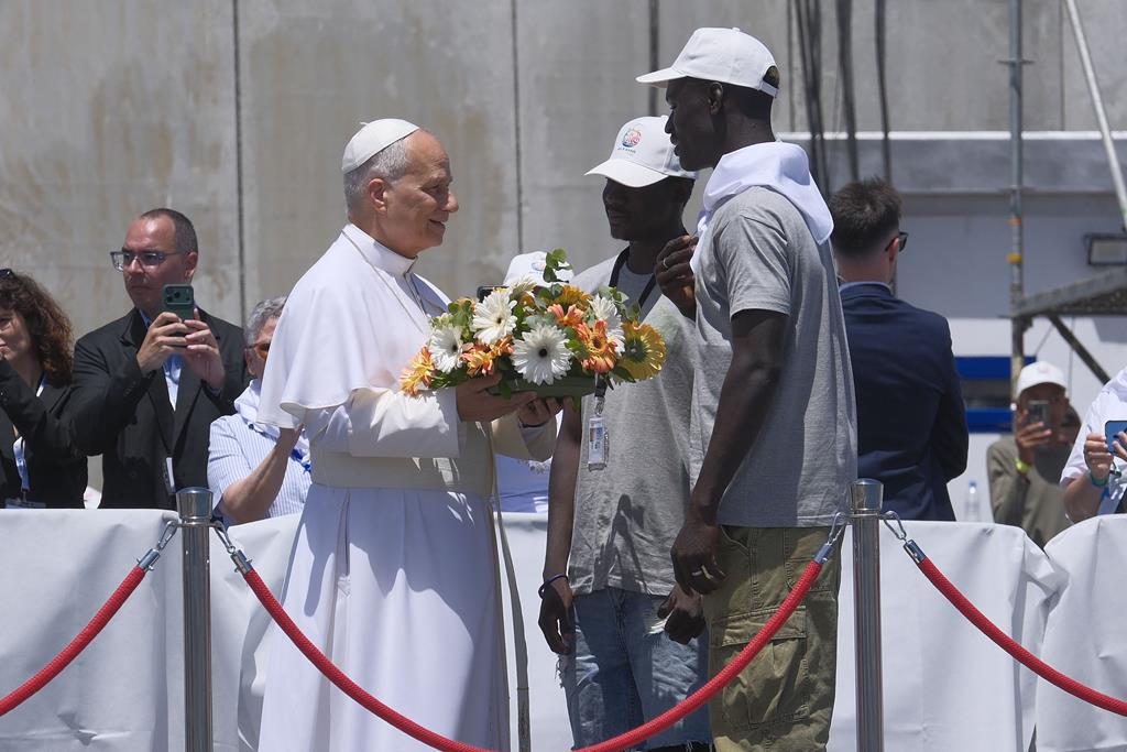 Papa aos migrantes: "Não podemos habituar-nos a contar mortos. A dignidade humana não tem passaporte"