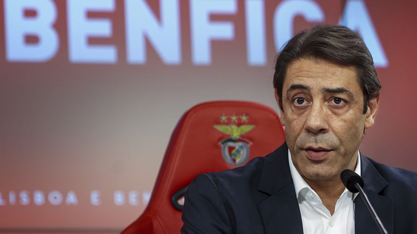 Mourinho "era o treinador que eu queria", Marco Silva é "treinador ideal para o Benfica"