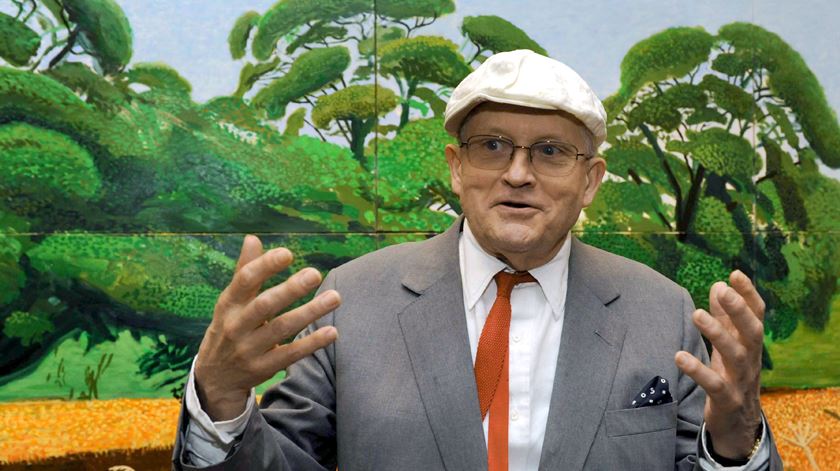 Pintor David Hockney morreu aos 88 anos. Foto: Norbert Foersterling/EPA Pintor David Hockney morreu aos 88 anos. Foto: Norbert Foersterling/EPA