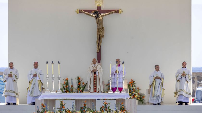 Reveja a última missa do Papa Leão XIV em Espanha Reveja a última missa do Papa Leão XIV em Espanha