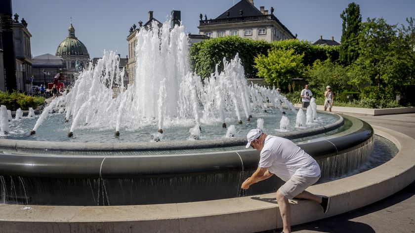 Dinamarca atinge temperatura recorde de 37 graus