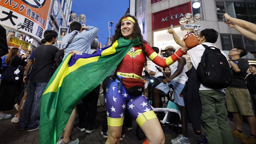 O "carnaval" do Mundial 2026 em imagens. Viagem pelos melhores adereços O "carnaval" do Mundial 2026 em imagens. Viagem pelos melhores adereços