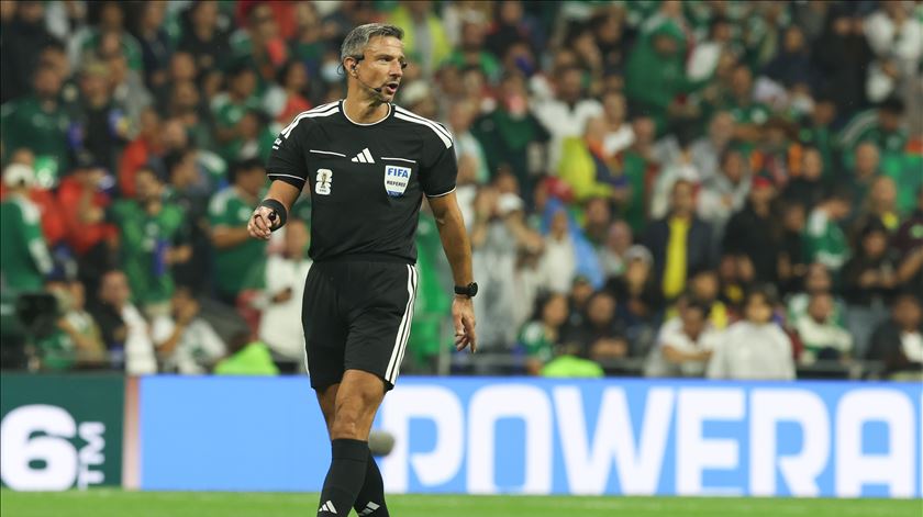 “Vai ser o Slavko!” Árbitro esloveno emocionado ao saber que vai apitar a final do Mundial