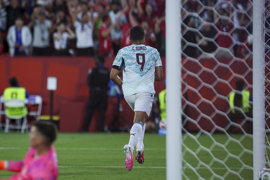 Perisic assustou, mas Ronaldo e Ramos deram a volta: o relato dos golos que colocam Portugal nos oitavos