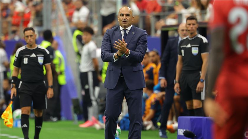 Roberto Martínez anuncia saída: "Foi o meu último jogo pela seleção nacional" Roberto Martínez anuncia saída: "Foi o meu último jogo pela seleção nacional"