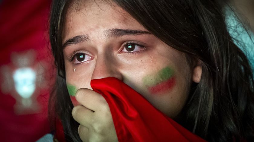 "Fan zones" ou "sad zones"? Adeptos de Portugal reagem à derrota