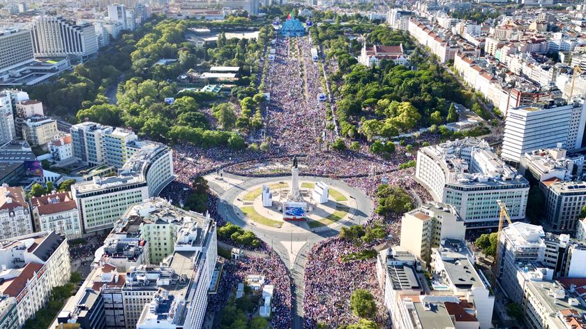 JMJ Lisboa. Governo gastou 18 milhões, 91% do orçamento. Houve 48 ajustes diretos