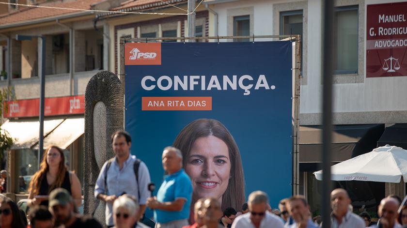 Casa de presidente e candidata a Vila Pouca de Aguiar apedrejada