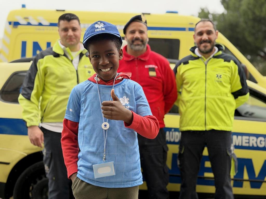 Veja o vídeo de Rodrigo, o herói de nove anos que salvou a mãe através do 112