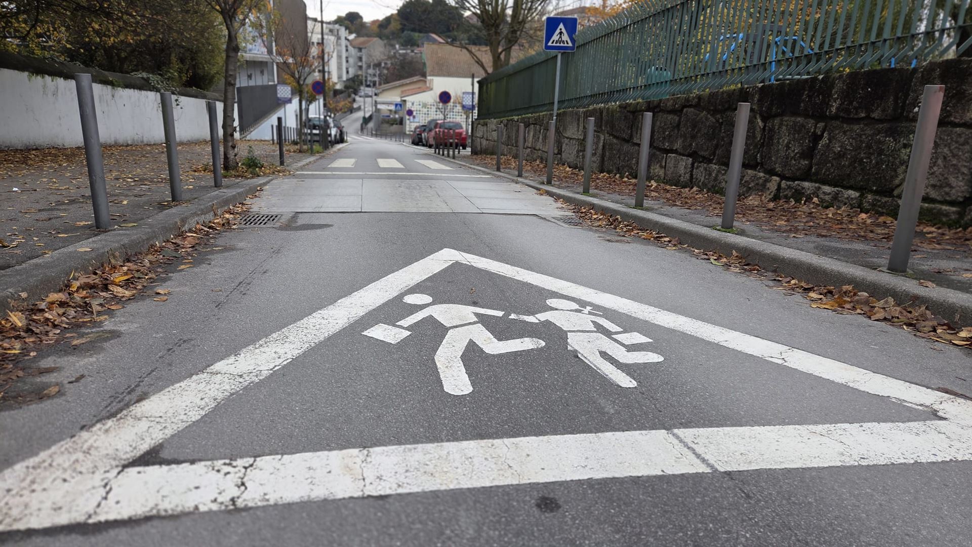 ​Três professores agredidos por dois alunos do primeiro ciclo na Sertã