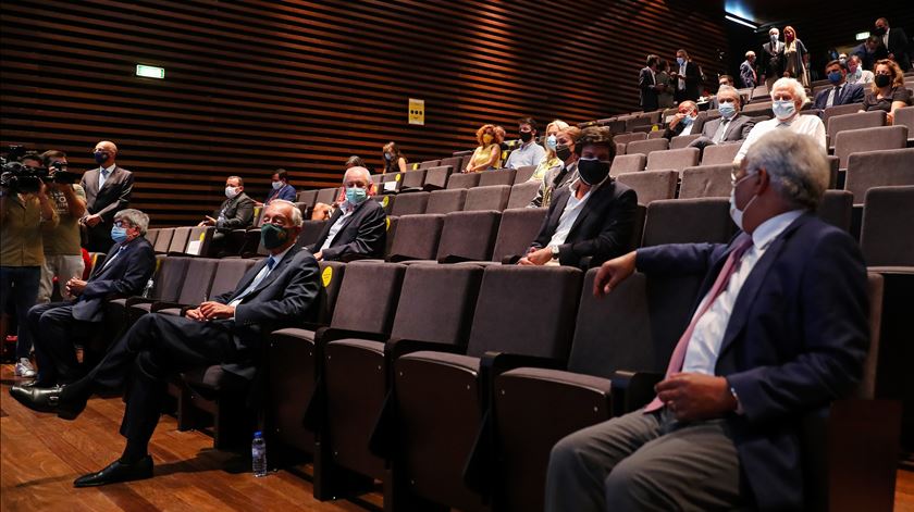 "reuniões do infarmed", sessão de apresentação da “Situação Epidemiológica da COVID-19 em Portugal” no auditório da Faculdade de Medicina do Porto, 7 de setembro de 2020. Foto: José Coelho/Lusa