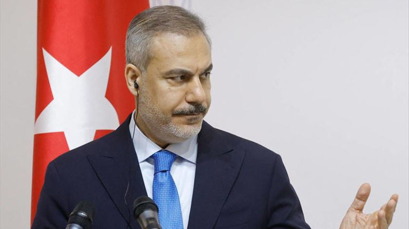 Turquia quer uma reunião entre Putin, Zelensky e Trump