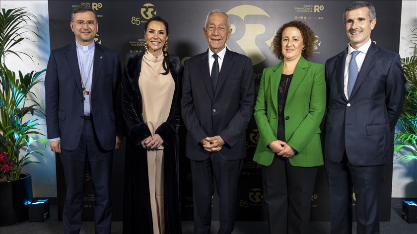 85 ANOS RR - Marcelo Rebelo de Sousa com Conselho de Administração RR - DR: André Dias Nobre 85 ANOS RR - Marcelo Rebelo de Sousa com Conselho de Administração RR - DR: André Dias Nobre
