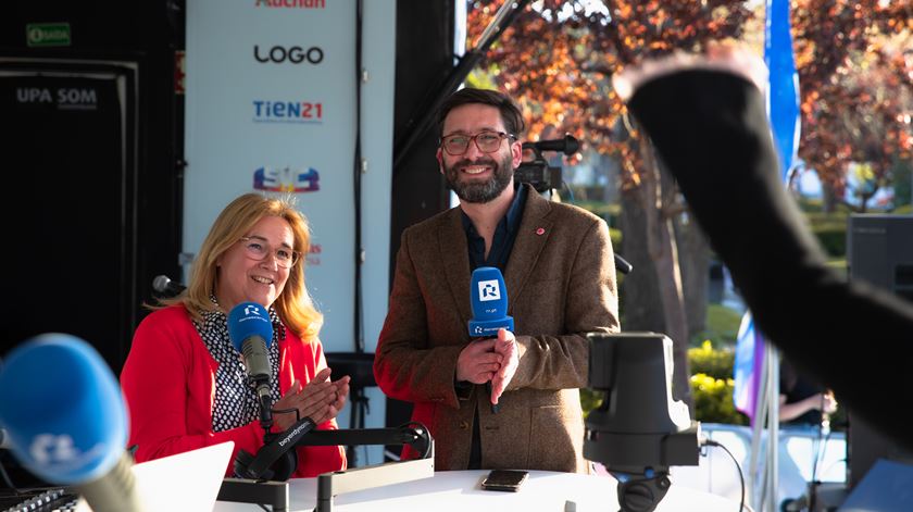 Ana Isabel Mota e João Pereira da Cáritas Portuguesa. Três por Todos 2026, Leiria. Foto: Vasco Cruz/RR