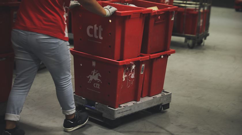 CTT confirma roubo de dados de clientes