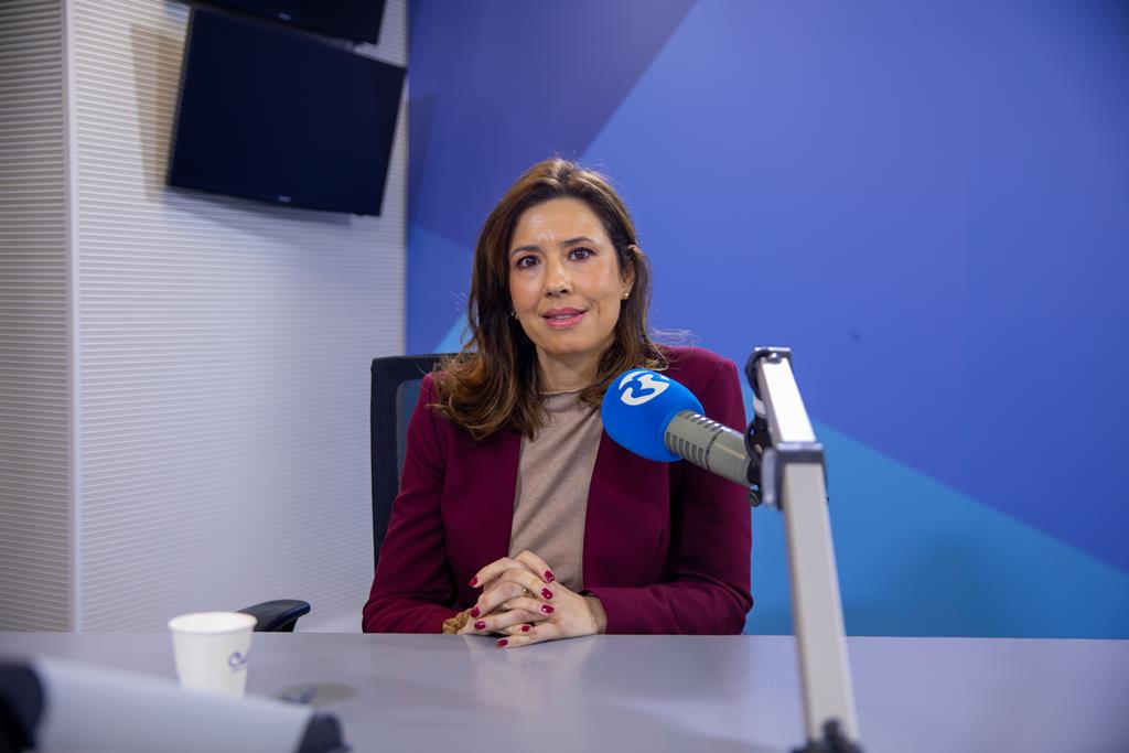 Mariana Leitão. "Montenegro apoiou candidato com mau resultado. Se há questões de liderança é no PSD"