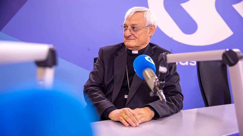 Novo núncio apostólico acusa partidos extremistas de se tentarem associar à fé católica Novo núncio apostólico acusa partidos extremistas de se tentarem associar à fé católica