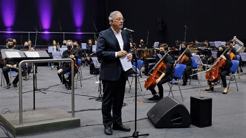 Almeida Henriques. Presidente da República evoca "sonhador" que "partiu como viveu: a lutar"