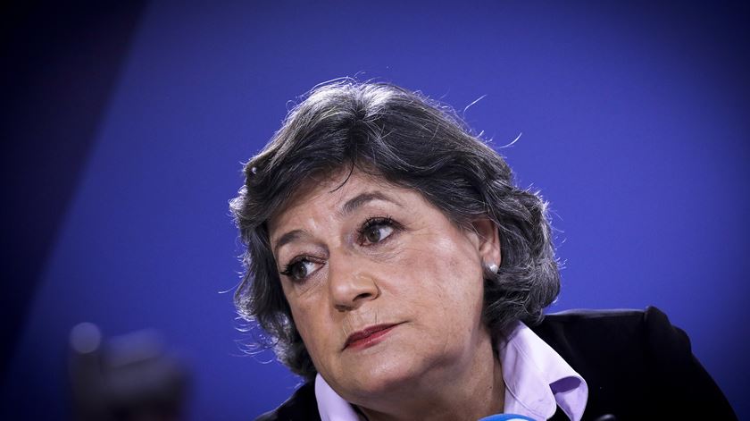 "Patetices" e "embusteiro". Ana Gomes e Mário Ferreira trocam acusações em tribunal