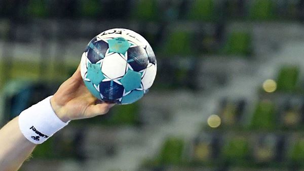 Andebol. Avanca não se conforma com derrota na secretaria e acusa Benfica de “simular quedas”