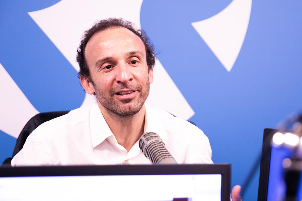 Entrevista a André Pestana, o professor sindicalista que quer ser Presidente da República