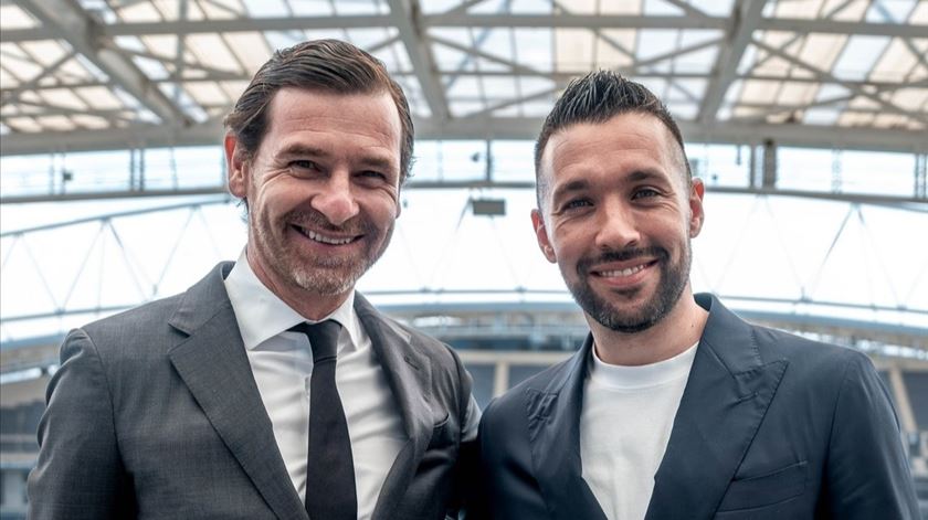 “A regularidade não se compra na mercearia. André Villas-Boas é o principal responsável”