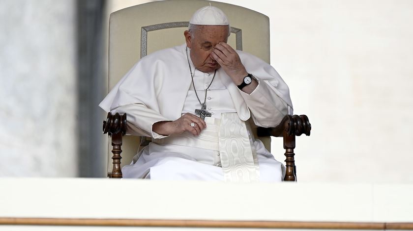 Papa Francisco "muito triste" com a aprovação da eutanásia