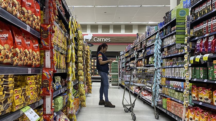 Preço do cabaz alimentar da Deco atinge máximo dos últimos quatro anos
