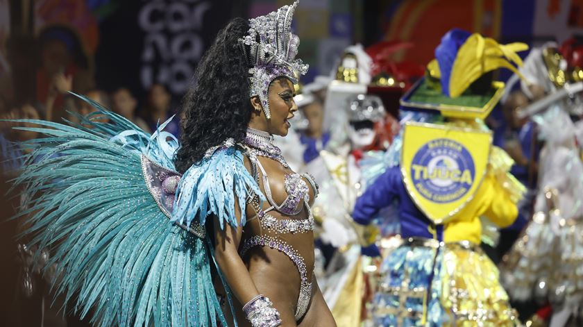 Viradouro vence Carnaval do Rio e escola que homenageou Lula desce de divisão Viradouro vence Carnaval do Rio e escola que homenageou Lula desce de divisão