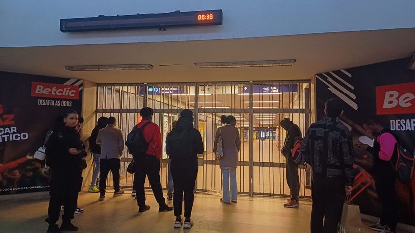 Apagão. Circulação no Metro de Lisboa retomada de forma faseada