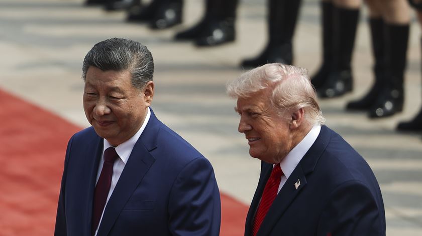 Xi Jinping avisa Trump: questão de Taiwan pode fazer China e EUA "colidir"