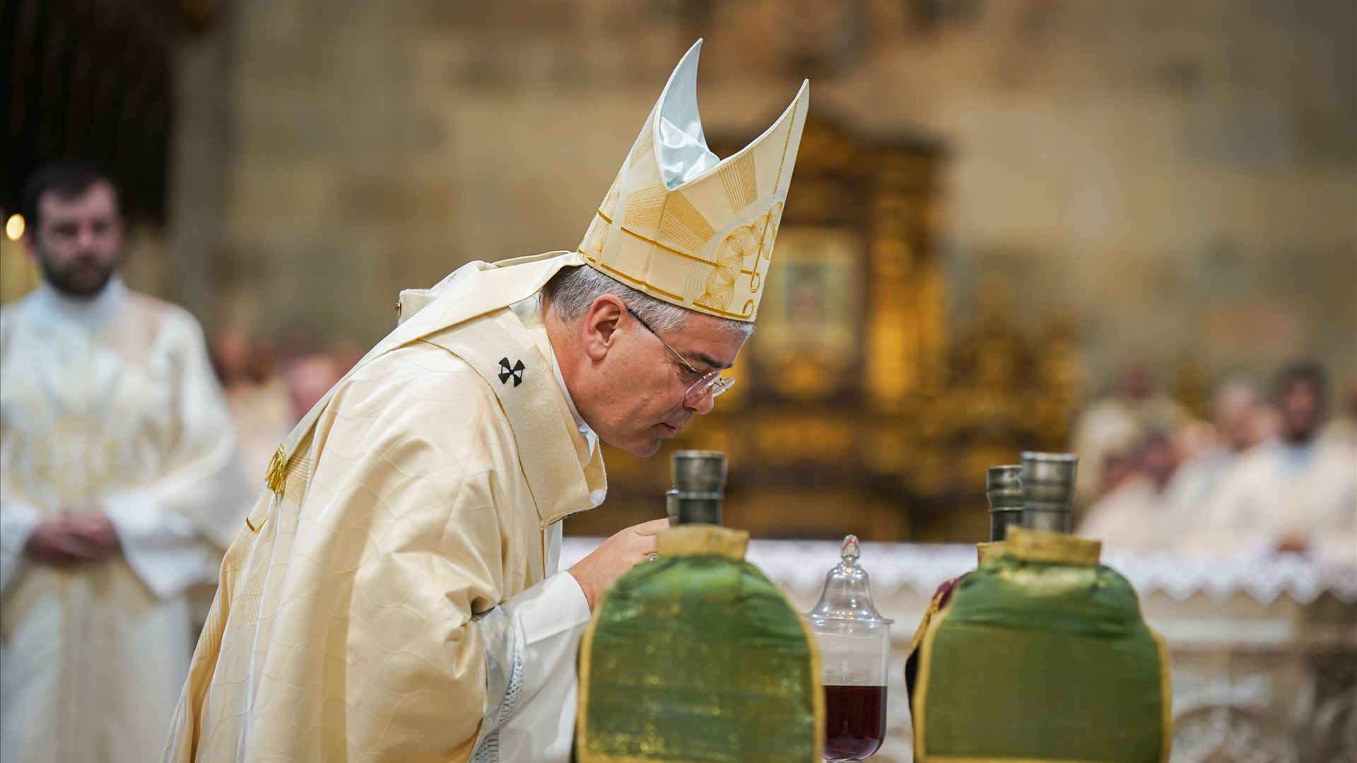 Arcebispo de Braga está preocupado com cansaço dos padres