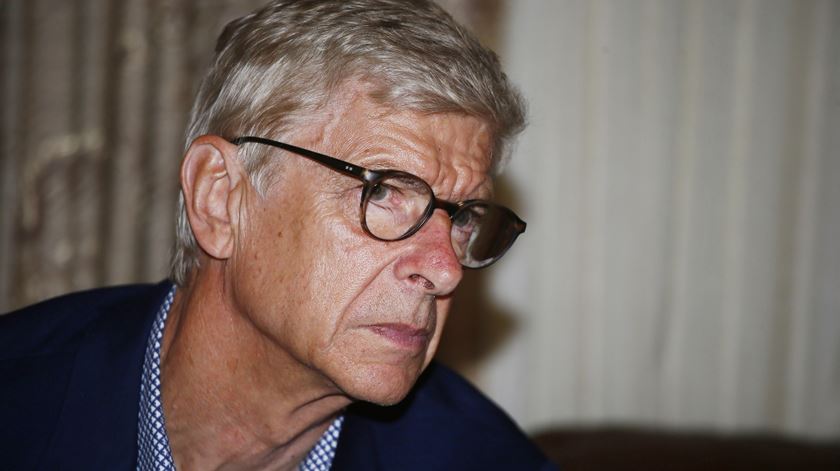 Wenger é diretor de desenvolvimento global da FIFA. Foto: Ahmed Jallanzo/EPA