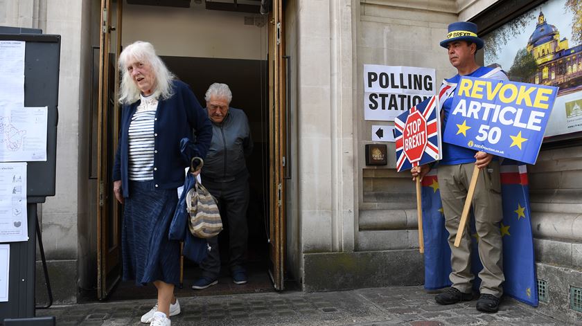 Foto: Andy Rain/EPA