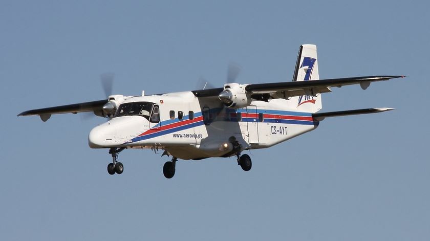 Vila Real não quer ficar sem avião e exige ao Governo que salde a dívida à concessionária da ligação aérea