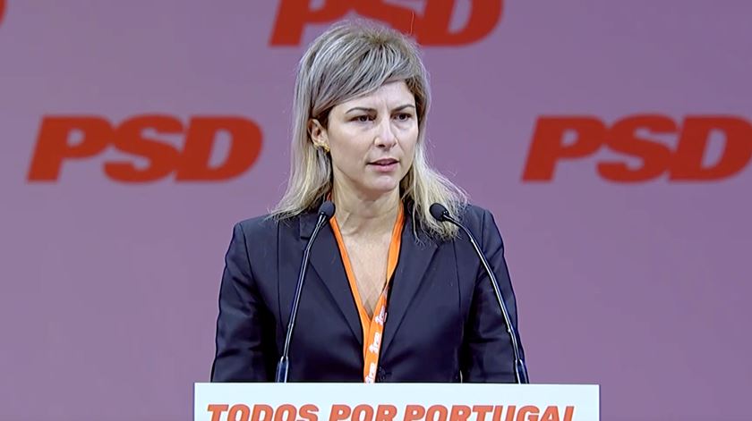 Bárbara Barreiros apelou aos representantes do PSD para que desenvolvam os procedimentos necessários para que seja feito um referendo. Foto: PSD TV