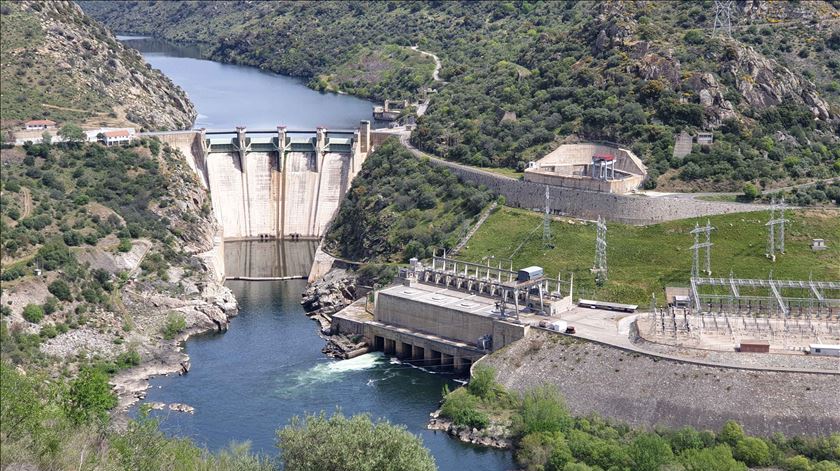 Venda das barragens da EDP. Governo ignorou recomendação de ouvir municípios