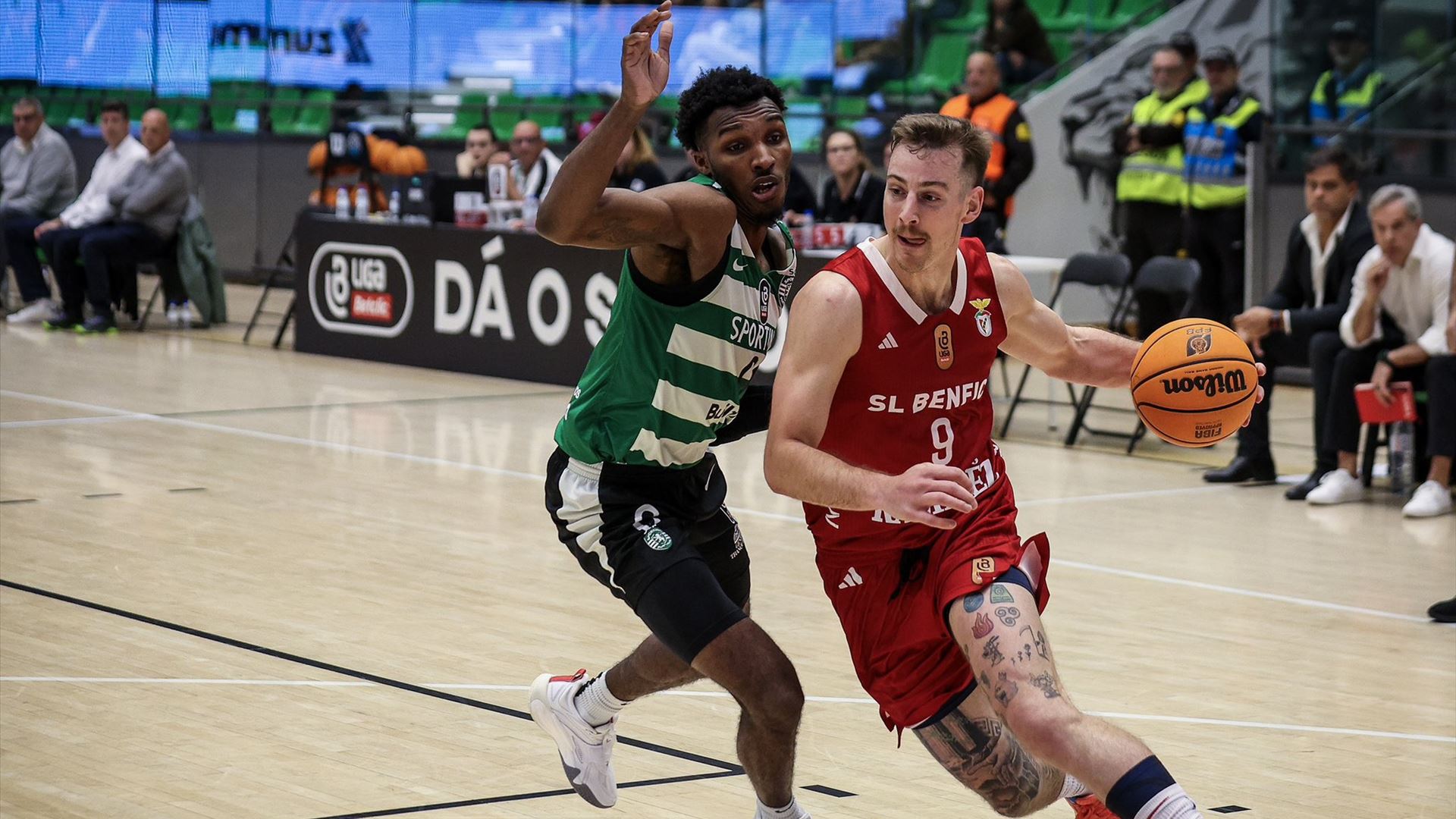 Basquetebol. Benfica vence Sporting