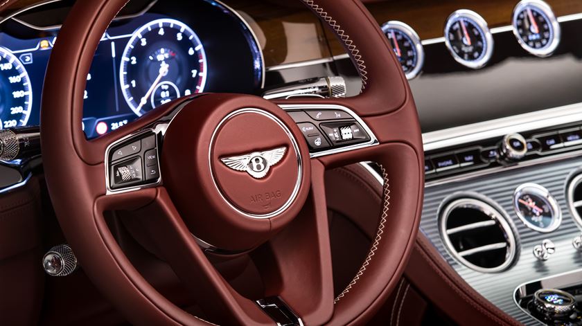 Bentley_Continental_GT_Convertible_42