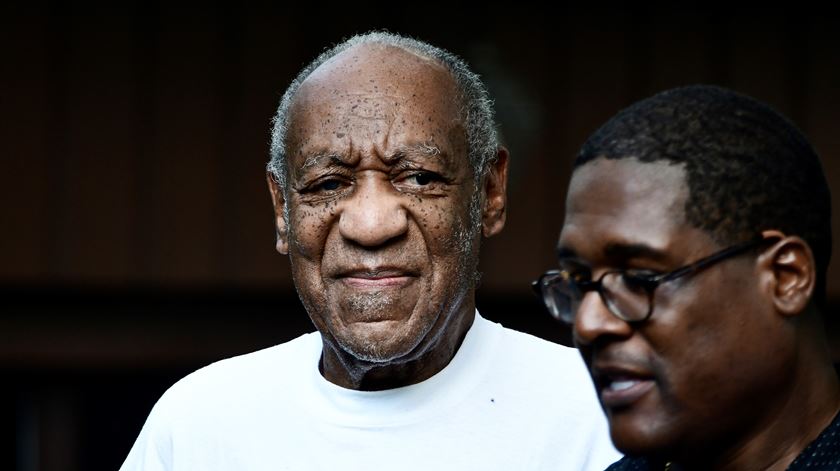Vítimas reagem a libertação de Bill Cosby. “Ele drogou e violou. Isto é revoltante”