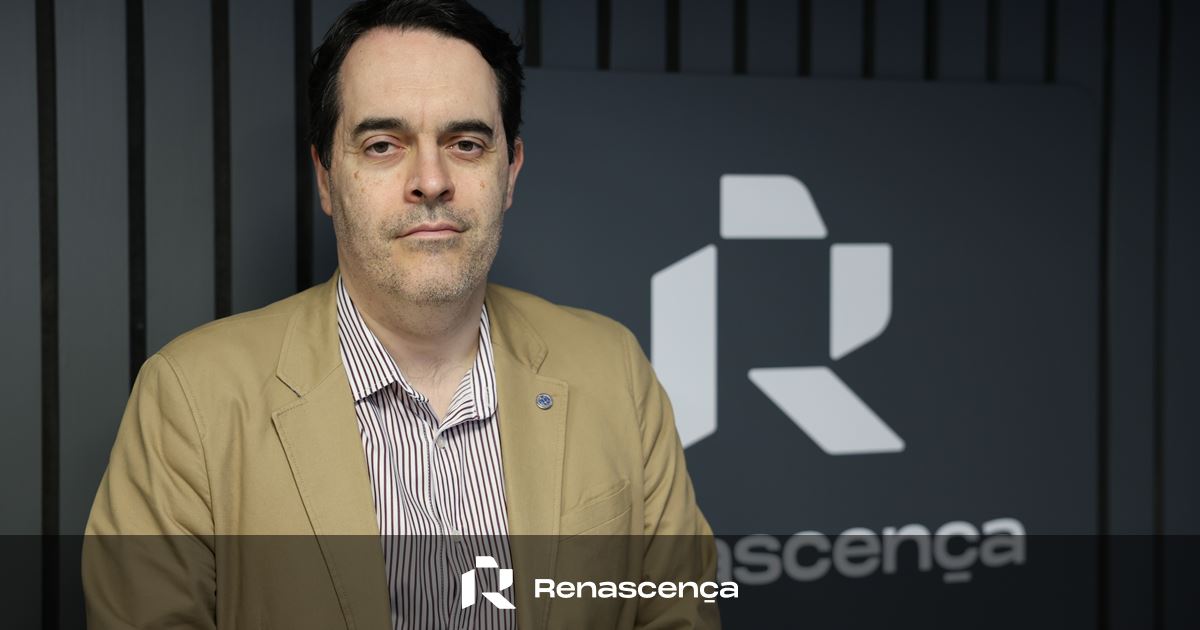 André Azevedo Alves. “Papa tornou-se referência global num vazio de lideranças políticas”