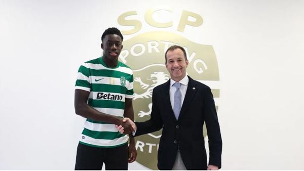 Salvador Blopa renova com o Sporting