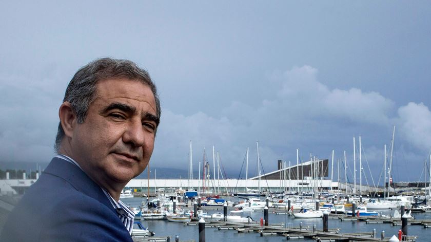 Presidente do Governo dos Açores alerta para “novas dificuldades” que se avizinham