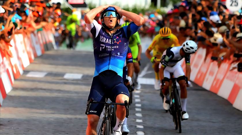 Brady Gilmore repete vitória