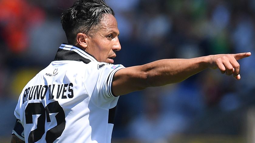 Bruno Alves é um dos capitães do Parma. Foto: Jennifer Lorenzini/Reuters