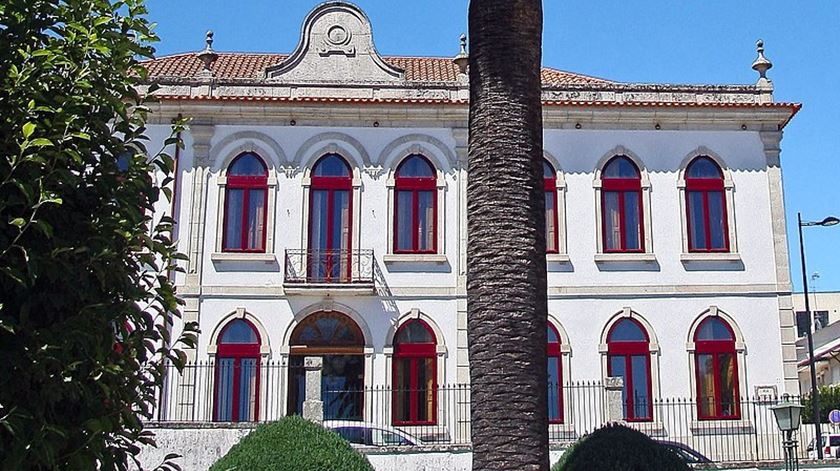 Presidente e vice da Câmara de Tabuaço suspensos e investigados por corrupção