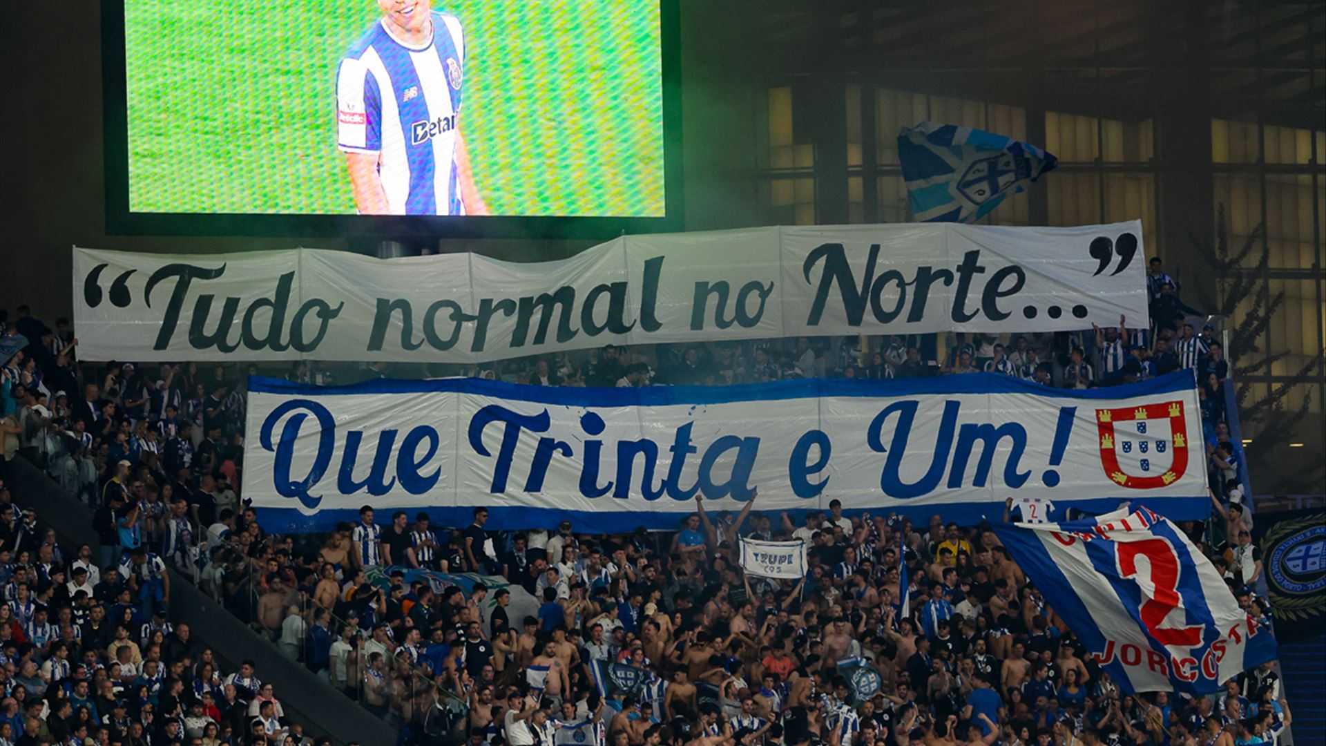 FC Porto campeão. As imagens da festa azul e branca