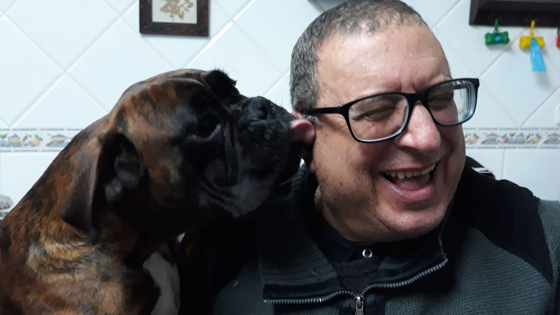 Morreu Cândido Mota, radialista e apresentador de televisão