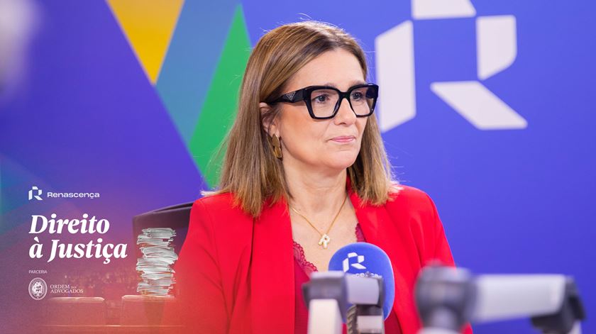 Funcionários judiciais "telefonam a chorar e dizem que não têm formação suficiente"
